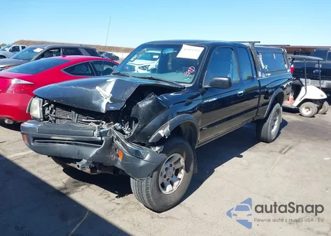 1998 Toyota Tacoma Base V6 из США, поврежденный, VIN 4TAWN72N3WZ098566